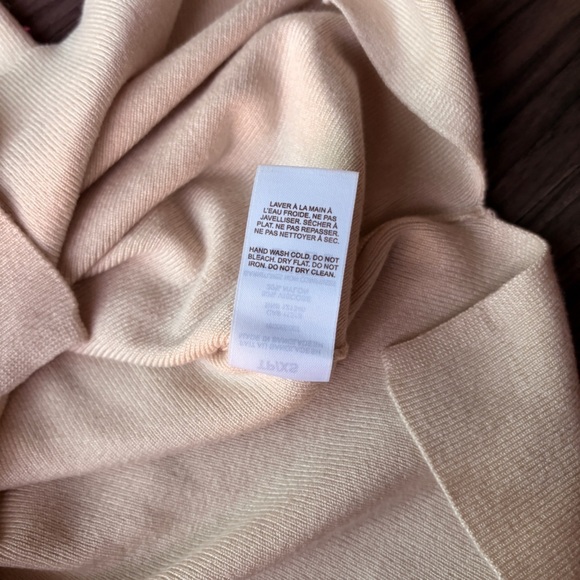 Women’s Garage Cream Halter Mini Dress - Picture 5 of 8